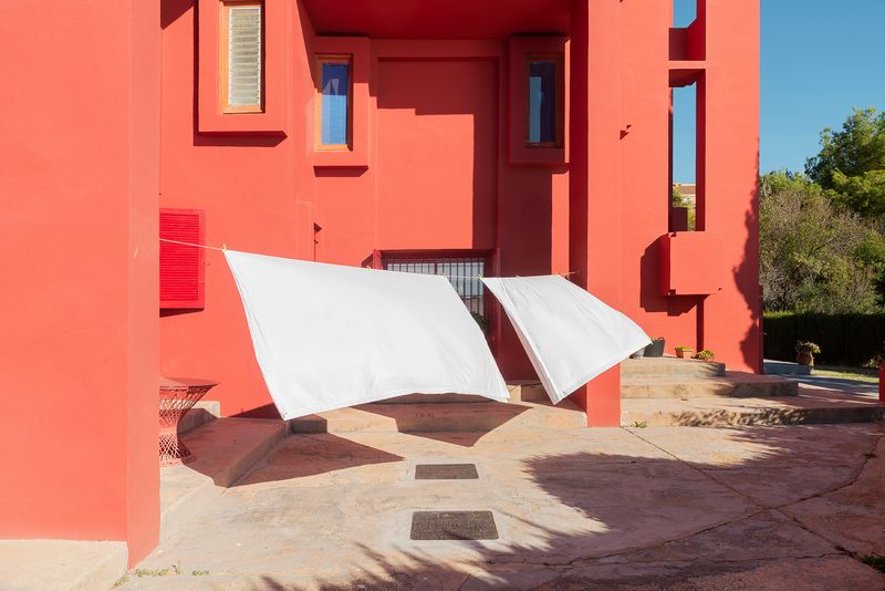 © Andrés Gallardo Albajar - Image from the Muralla Roja photography project