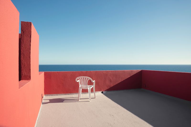 © Andrés Gallardo Albajar - Image from the Muralla Roja photography project