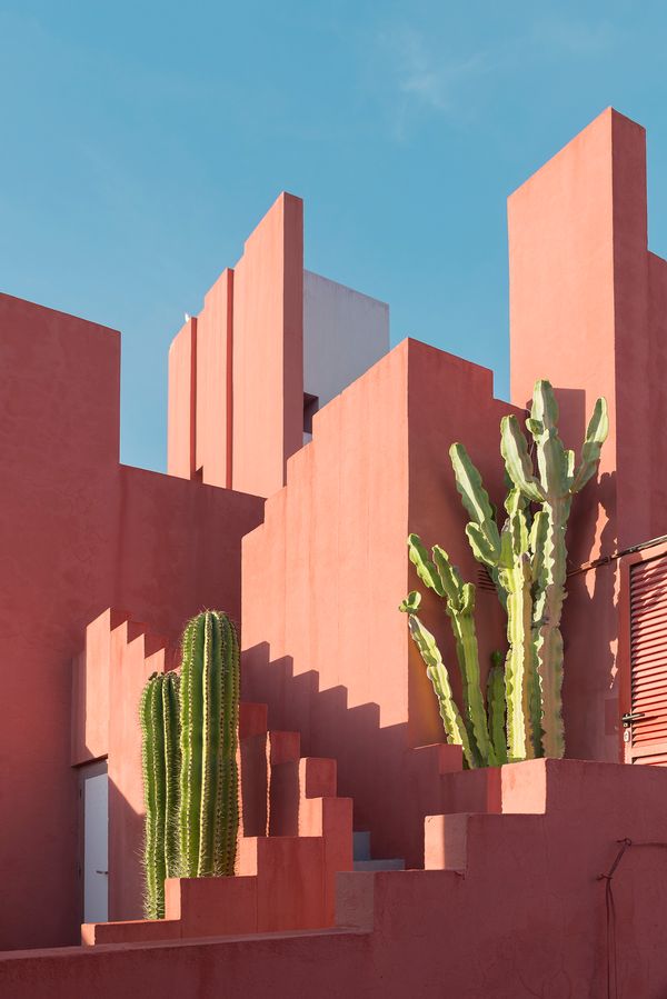 © Andrés Gallardo Albajar - Image from the Muralla Roja photography project