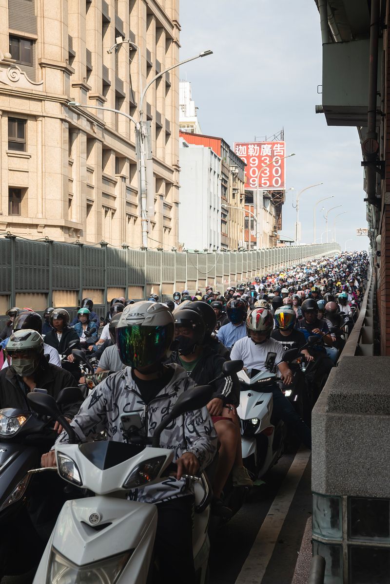 © Andrés Gallardo Albajar - Image from the Life On 2 Wheels - Taiwan photography project