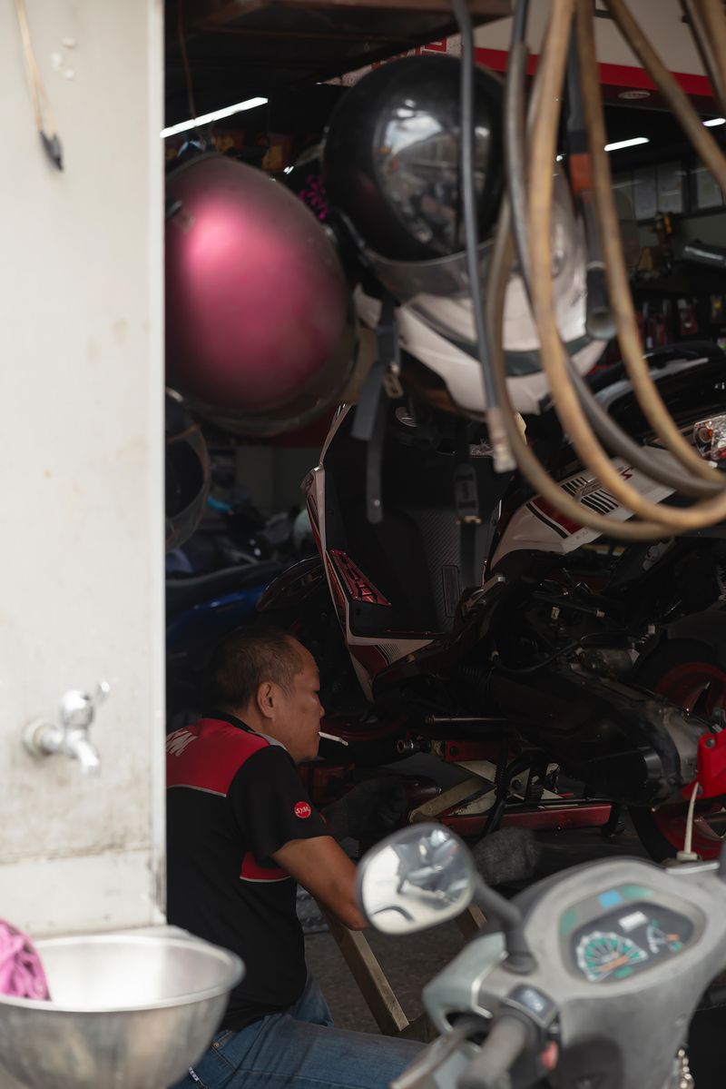 © Andrés Gallardo Albajar - Image from the Life On 2 Wheels - Taiwan photography project