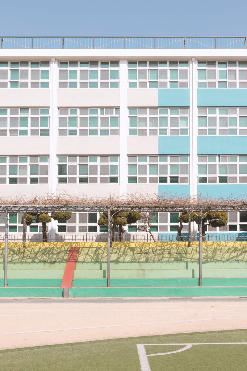 © Andrés Gallardo Albajar - Image from the Korean Schooling photography project