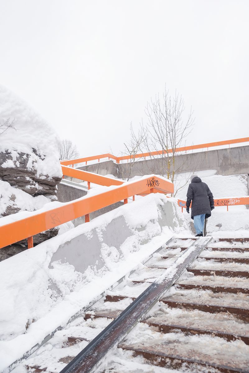 © Andrés Gallardo Albajar - Image from the Not an Ordinary Day in Lasnamäe photography project