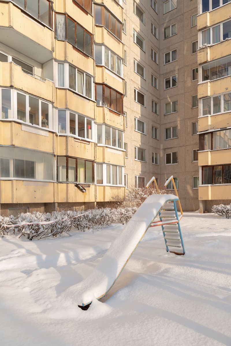 © Andrés Gallardo Albajar - Image from the Not an Ordinary Day in Lasnamäe photography project