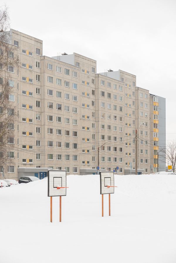 © Andrés Gallardo Albajar - Image from the Not an Ordinary Day in Lasnamäe photography project