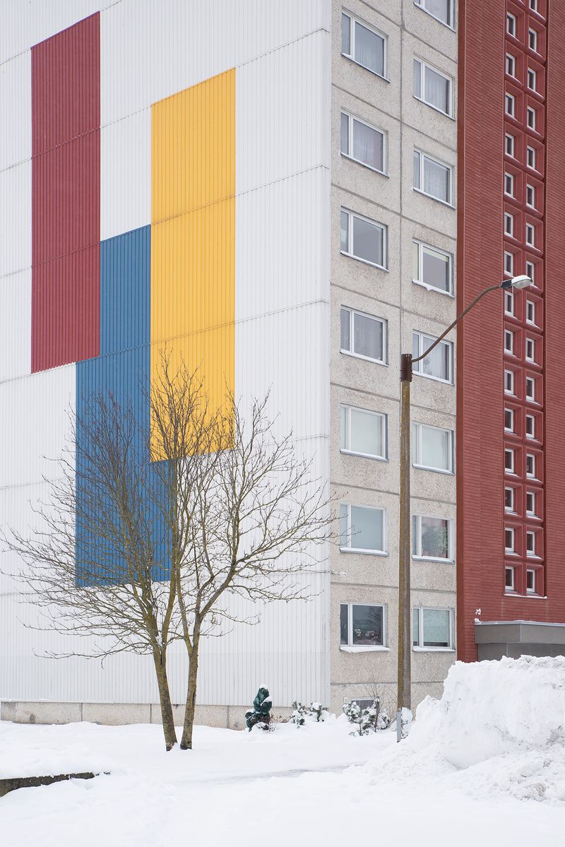 © Andrés Gallardo Albajar - Image from the Not an Ordinary Day in Lasnamäe photography project