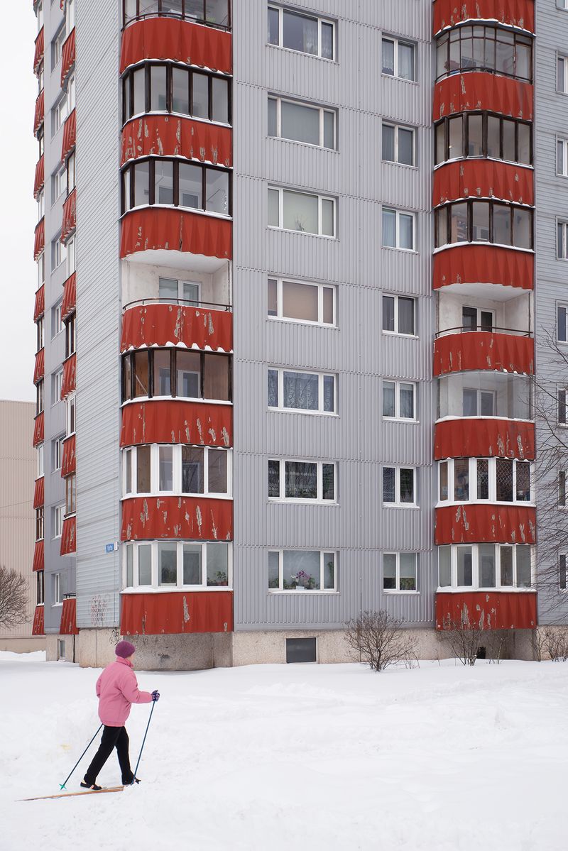 © Andrés Gallardo Albajar - Image from the Not an Ordinary Day in Lasnamäe photography project