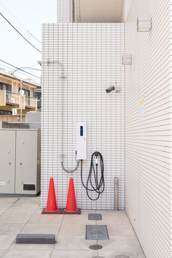 © Andrés Gallardo Albajar - Image from the Perfectly Aligned Japan photography project