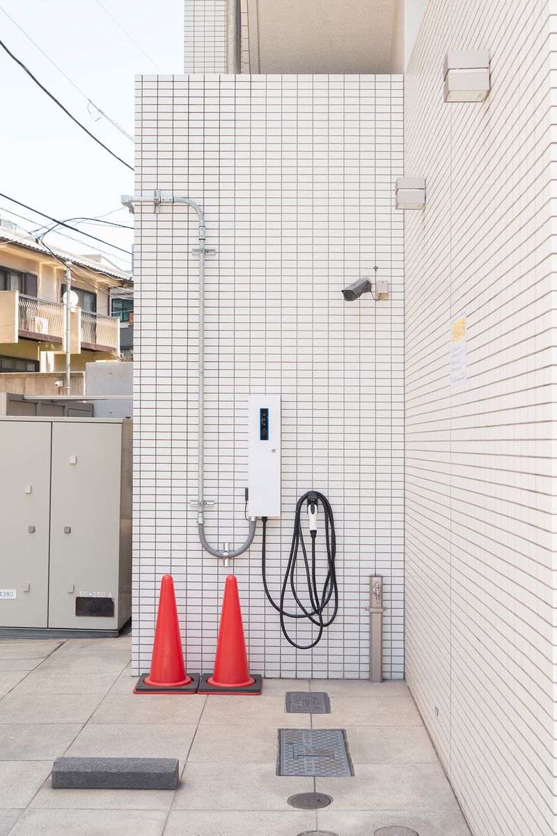 © Andrés Gallardo Albajar - Image from the Perfectly Aligned Japan photography project