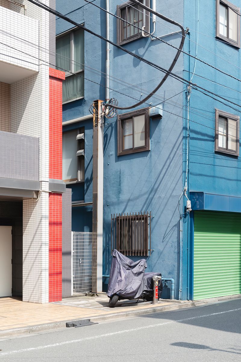 © Andrés Gallardo Albajar - Image from the Perfectly Aligned Japan photography project