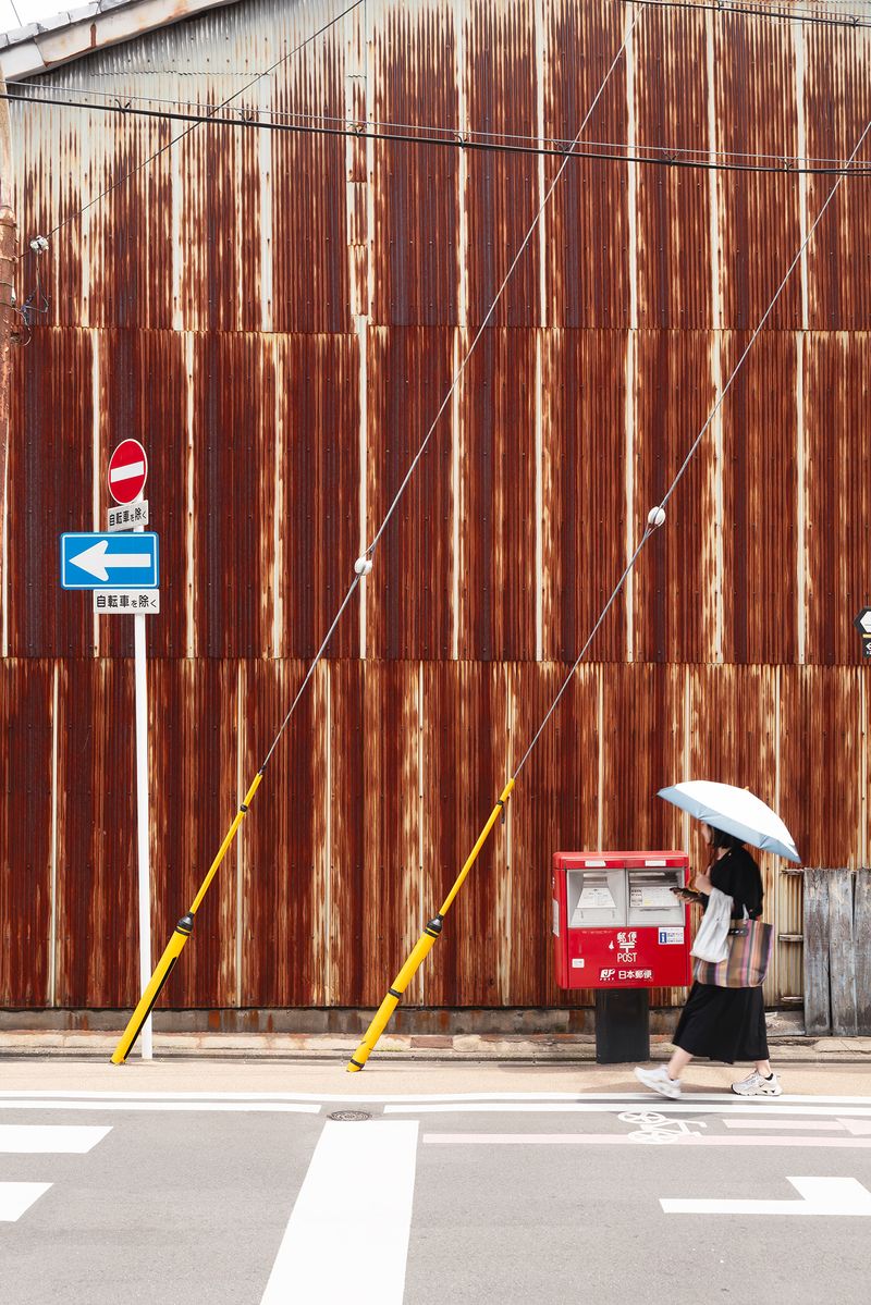 © Andrés Gallardo Albajar - Image from the Perfectly Aligned Japan photography project