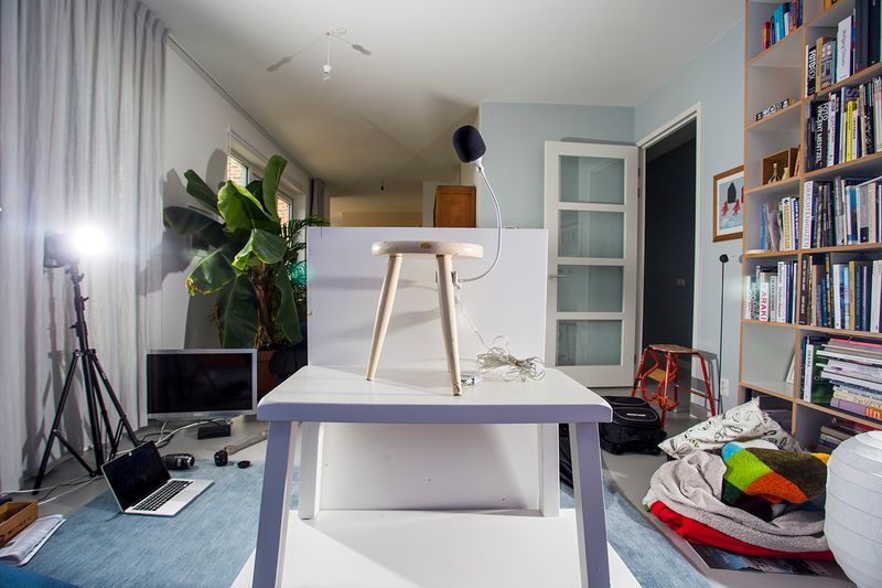 © Jesper Boot - Behind the World Economic Forum microphone (living room)