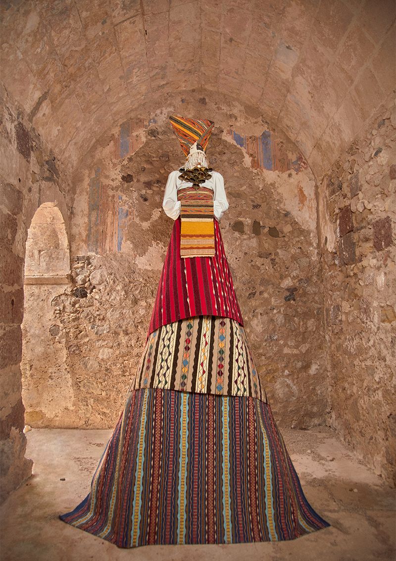 © Hadriana Casla - Image from the Silent Saint Regina (Santa Regina Muta) photography project