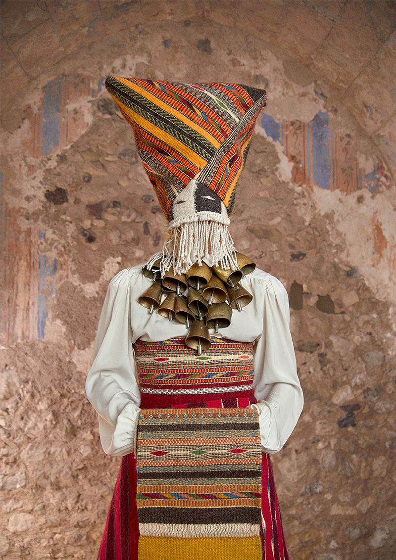 © Hadriana Casla - Image from the Silent Saint Regina (Santa Regina Muta) photography project