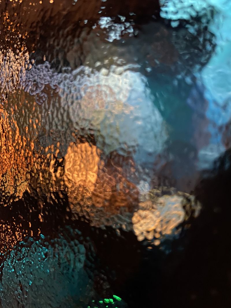 © Zafiro Chiossoni - Image from the 'glass' photography project