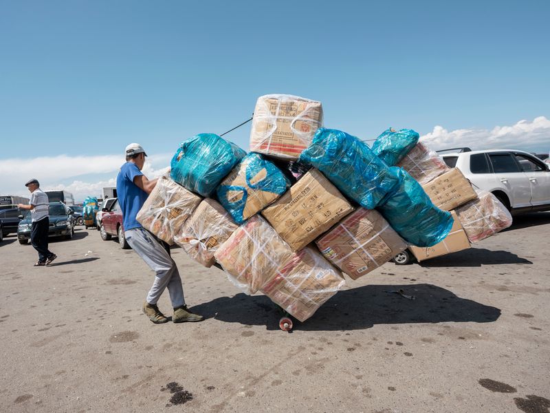 © Andrea Frazzetta - Image from the The Trillion-Dollar Nowhere photography project