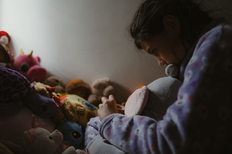 © Felipe Barrera - Image from the Isolated child photography project