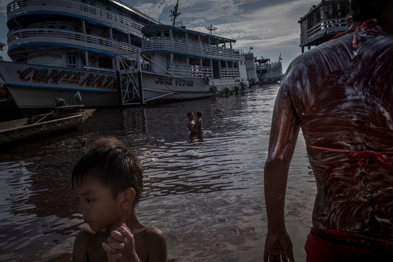 © Raphael Alves - Image from the Humid(c)ity photography project