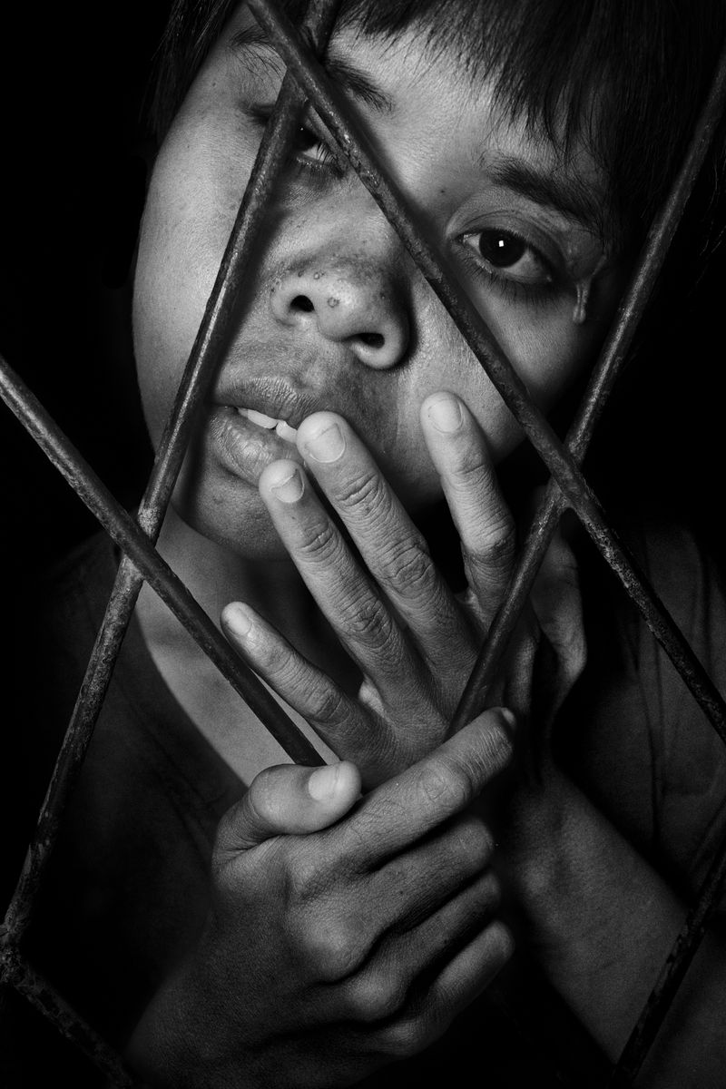 © Scott Typaldos - Image from the BUTTERFLIES / CHAPTER 4 photography project