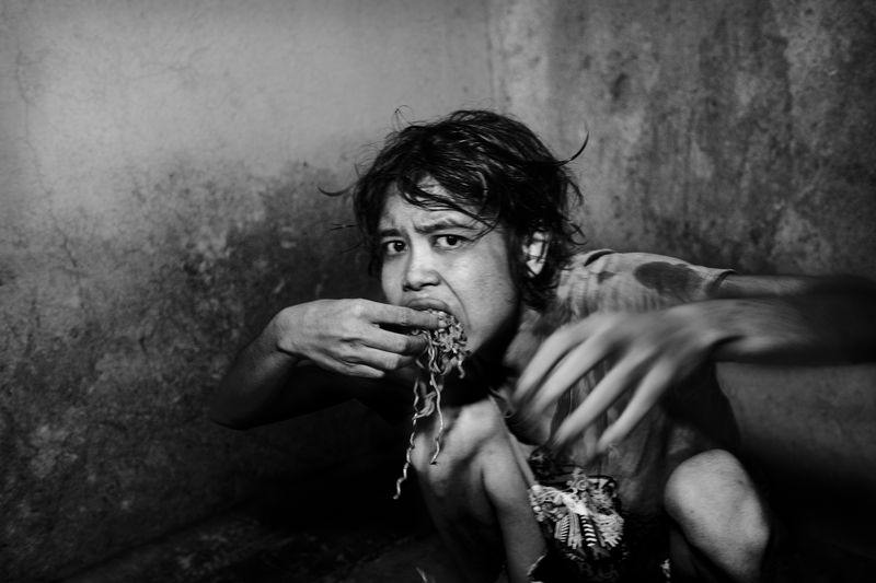 © Scott Typaldos - Image from the BUTTERFLIES / CHAPTER 4 photography project