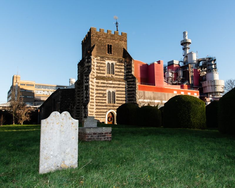 © Barnaby Chinnock - Image from the Veneers photography project