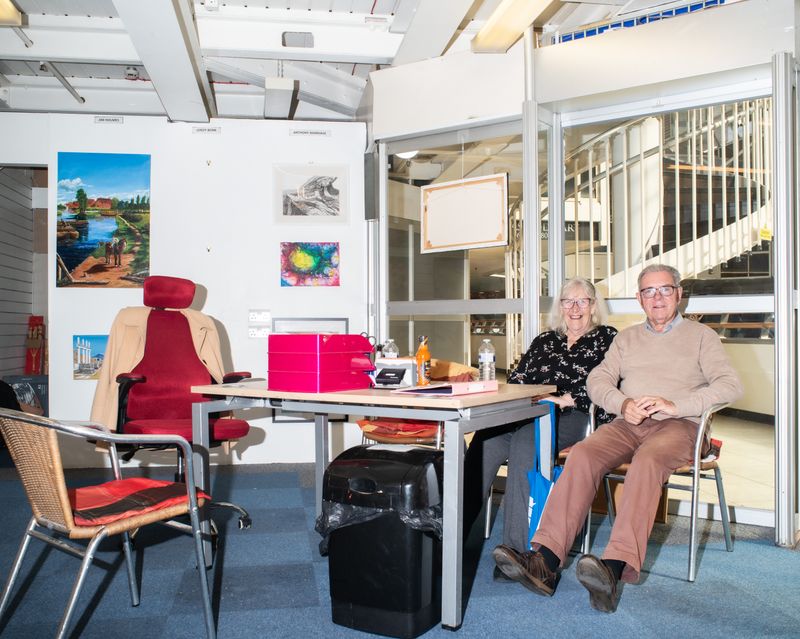 © Barnaby Chinnock - Image from the Veneers photography project