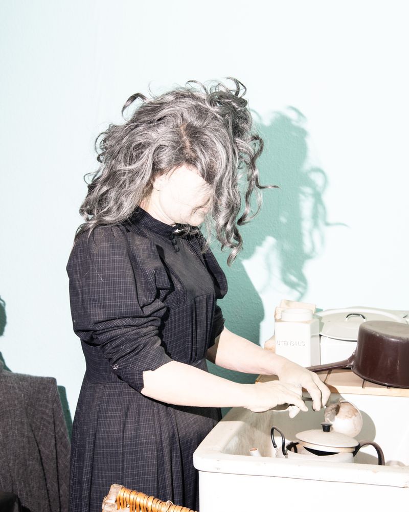 © Barnaby Chinnock - Image from the Veneers photography project