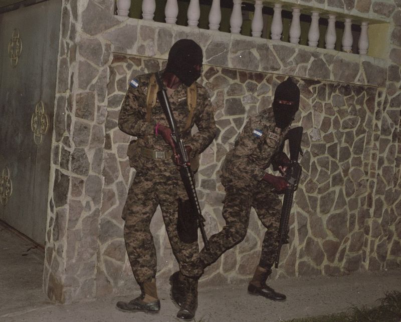 © Dominic Bracco Ii - Image from the Aqui Vivimos photography project