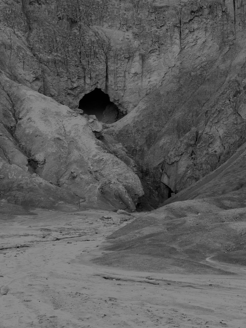 © Natalia Kamenetskaya - Image from the Makom Acher photography project