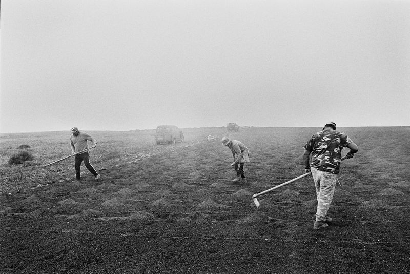 © Alessandro Vincenzi - Image from the Man, Water and Fire photography project