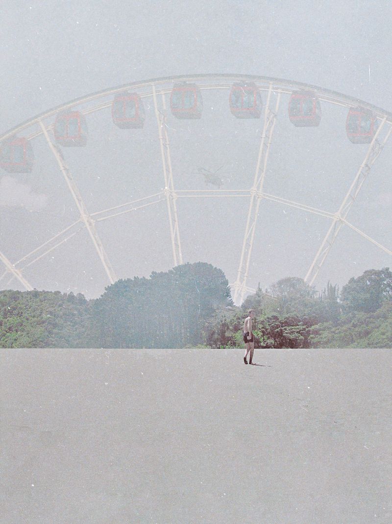 © Timjune - Image from the La Luna y el Hacedor photography project