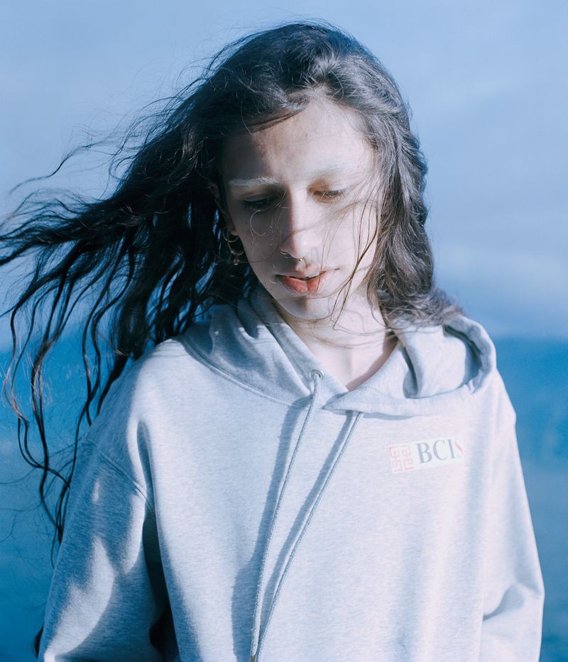 © Ulises Lozano - Image from the Coming In photography project