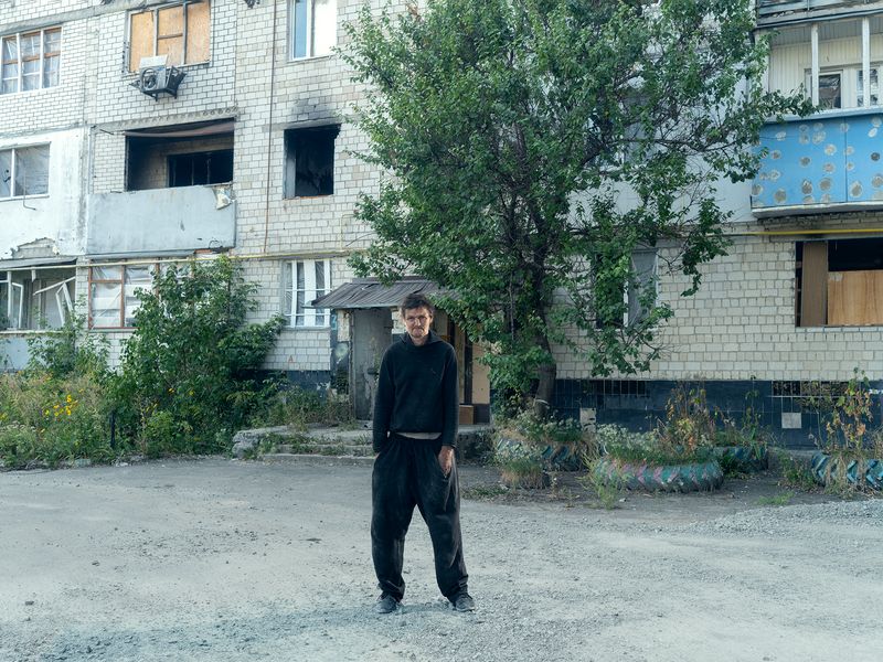 © yves lacroix - Image from the When our paths cross photography project