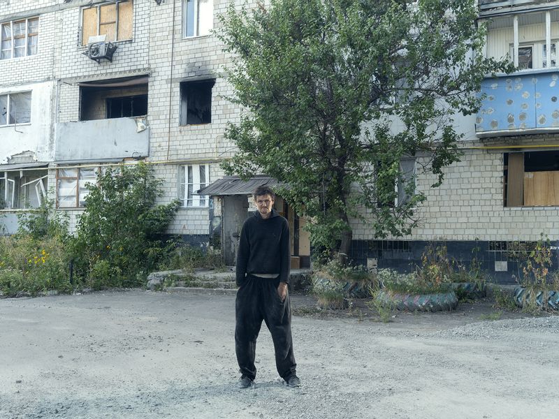 © yves lacroix - Image from the When our paths cross photography project