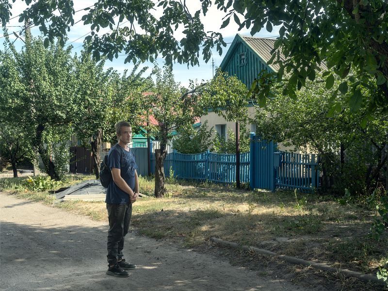 © yves lacroix - Image from the When our paths cross photography project