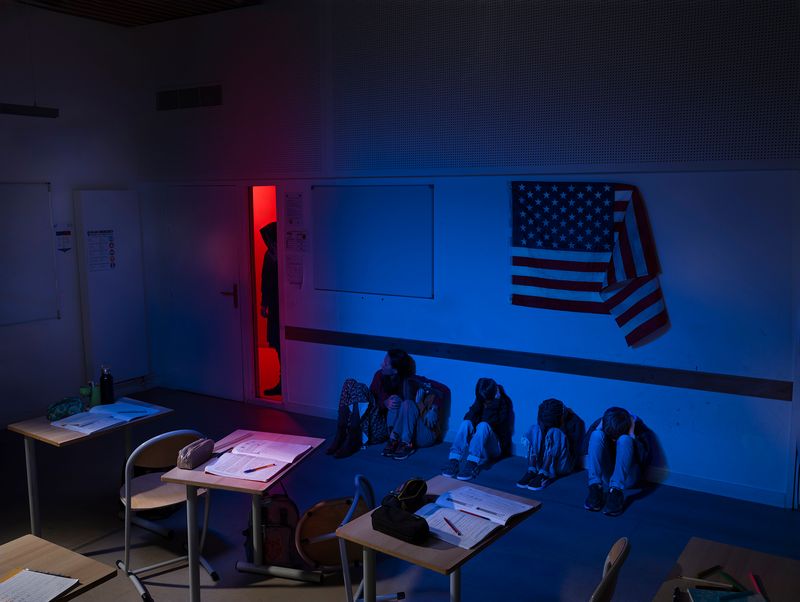 © yves lacroix - Lockdown