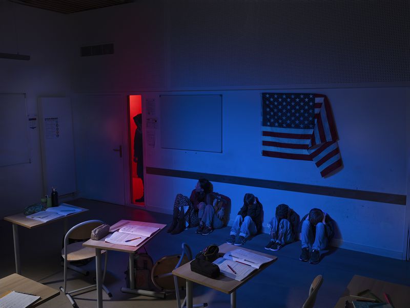 © yves lacroix - Lockdown