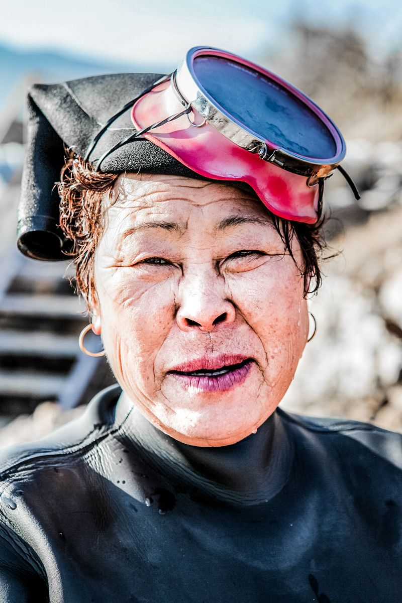 © Mijoo Kim - Image from the The Mother of the sea photography project