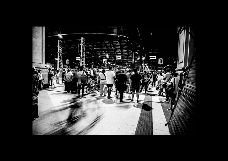 © Miguel Caamaño - Image from the Commute photography project