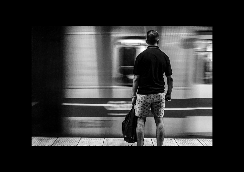 © Miguel Caamaño - Image from the Commute photography project