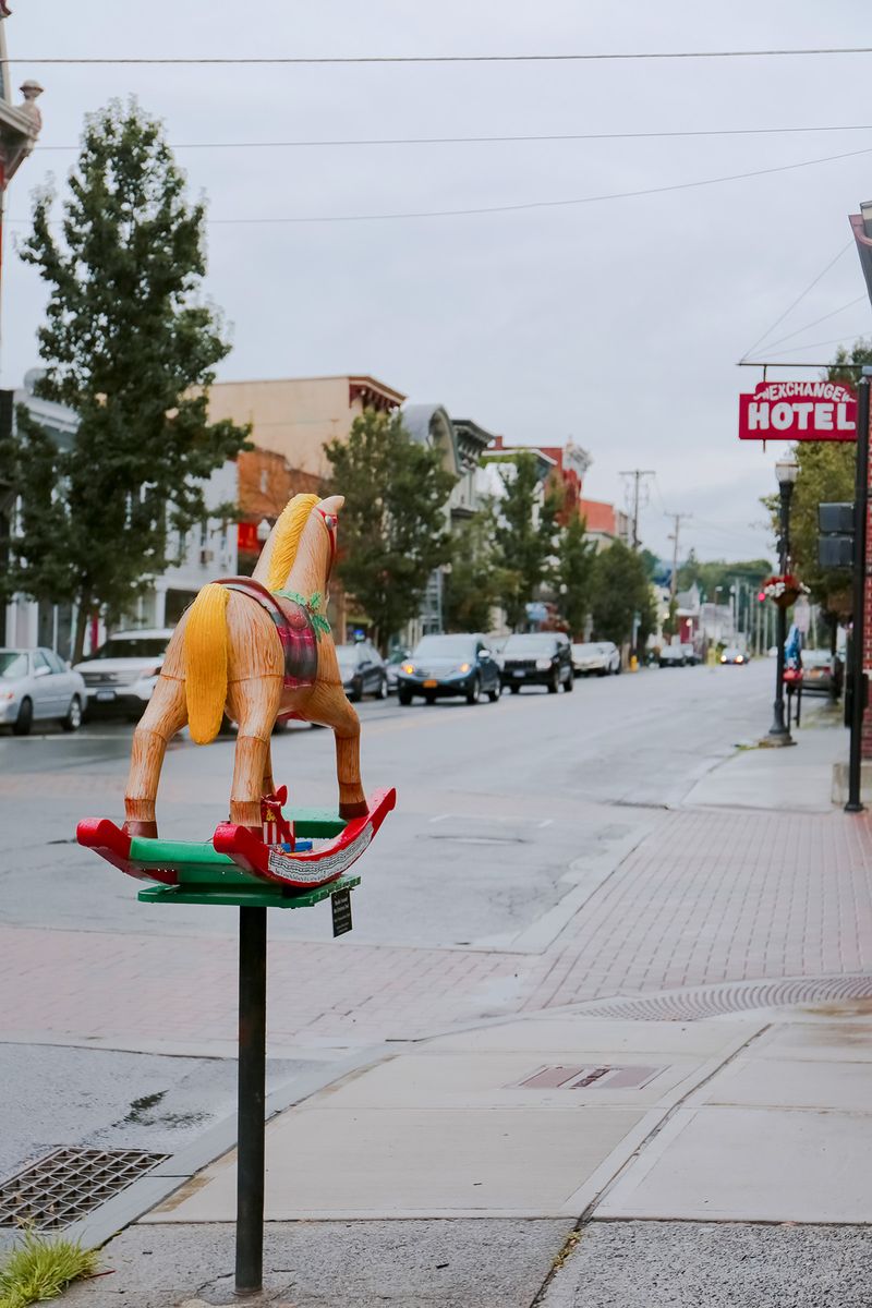 © Diana Cheren Nygren - Modern Transportation