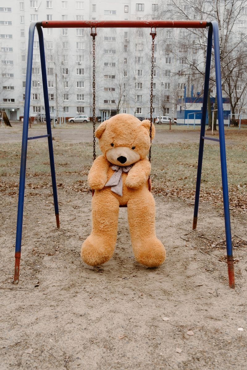 © Anna Agafonova - Image from the Mom, I have no one to play with... photography project
