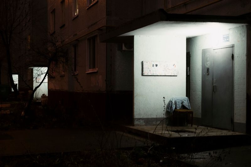 © Anna Agafonova - Image from the Mom, I have no one to play with... photography project