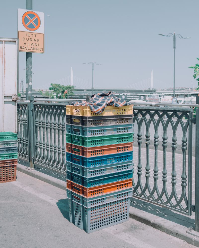 © Ci Demi - Image from the This Peculiar Day photography project