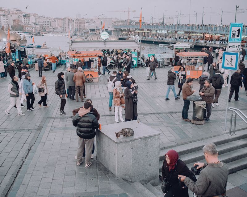 © Ci Demi - Image from the This Peculiar Day photography project