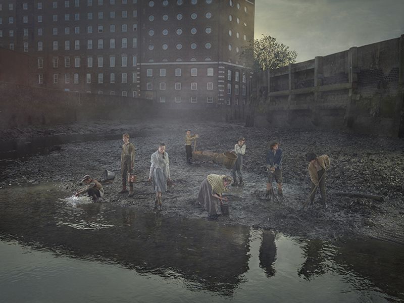 © Julia Fullerton-batten - Image from the Old Father Thames photography project