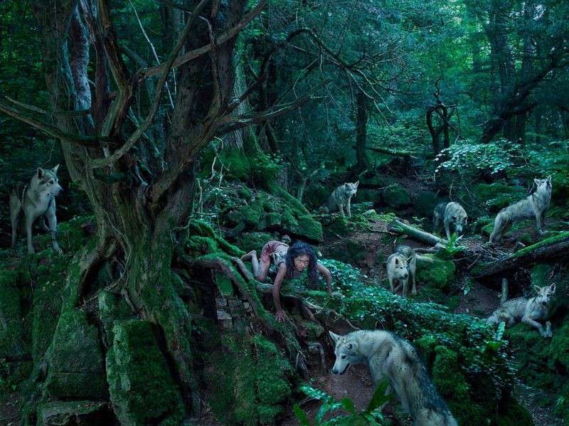 © Julia Fullerton-batten - Image from the Feral Children photography project
