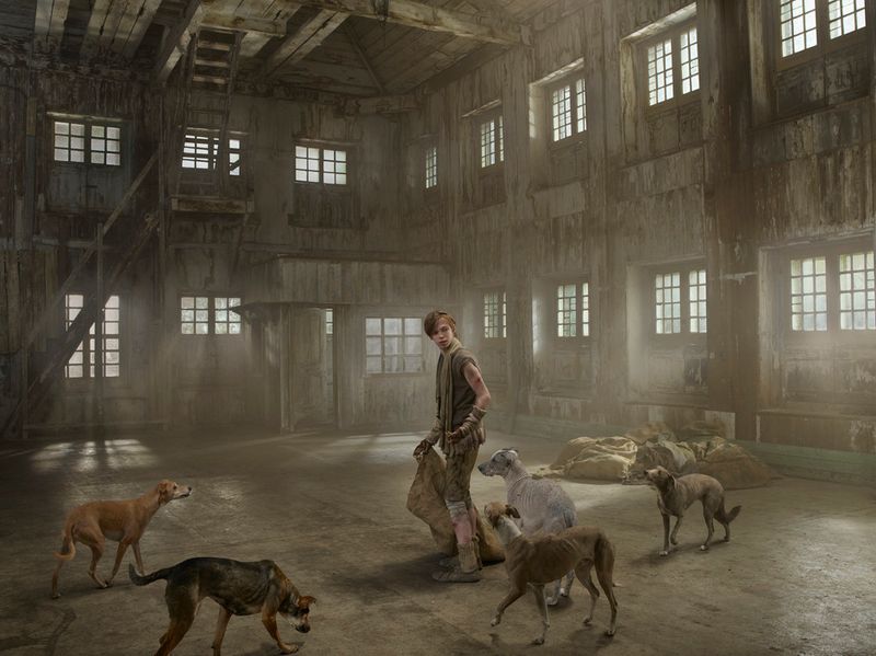 © Julia Fullerton-batten - Image from the Feral Children photography project