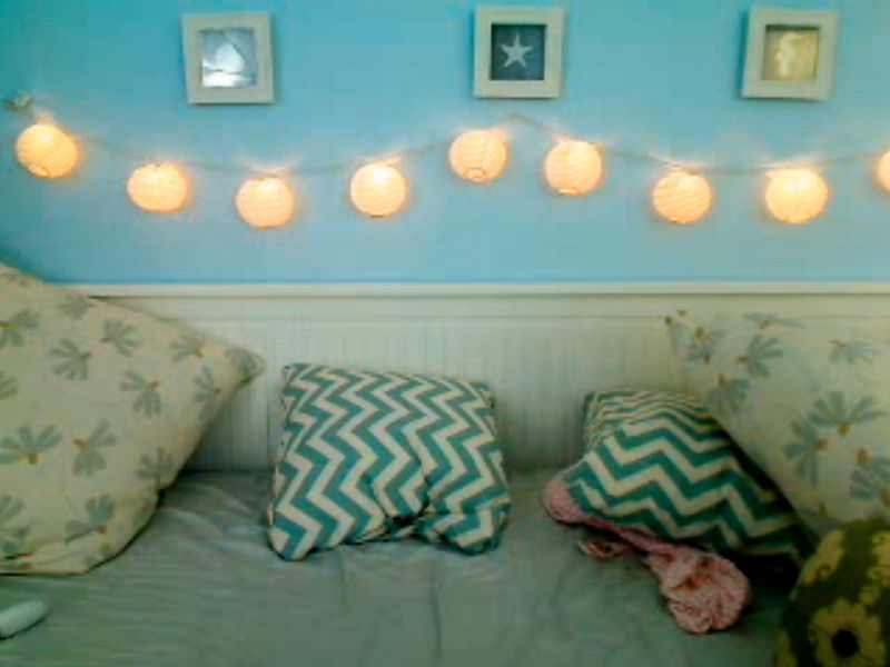 © Nic Bezzina - Image from the Cam Girls photography project