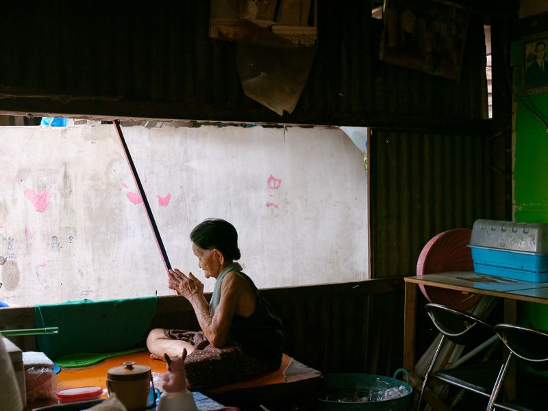 © Nic Bezzina - Image from the Khlong Toei photography project